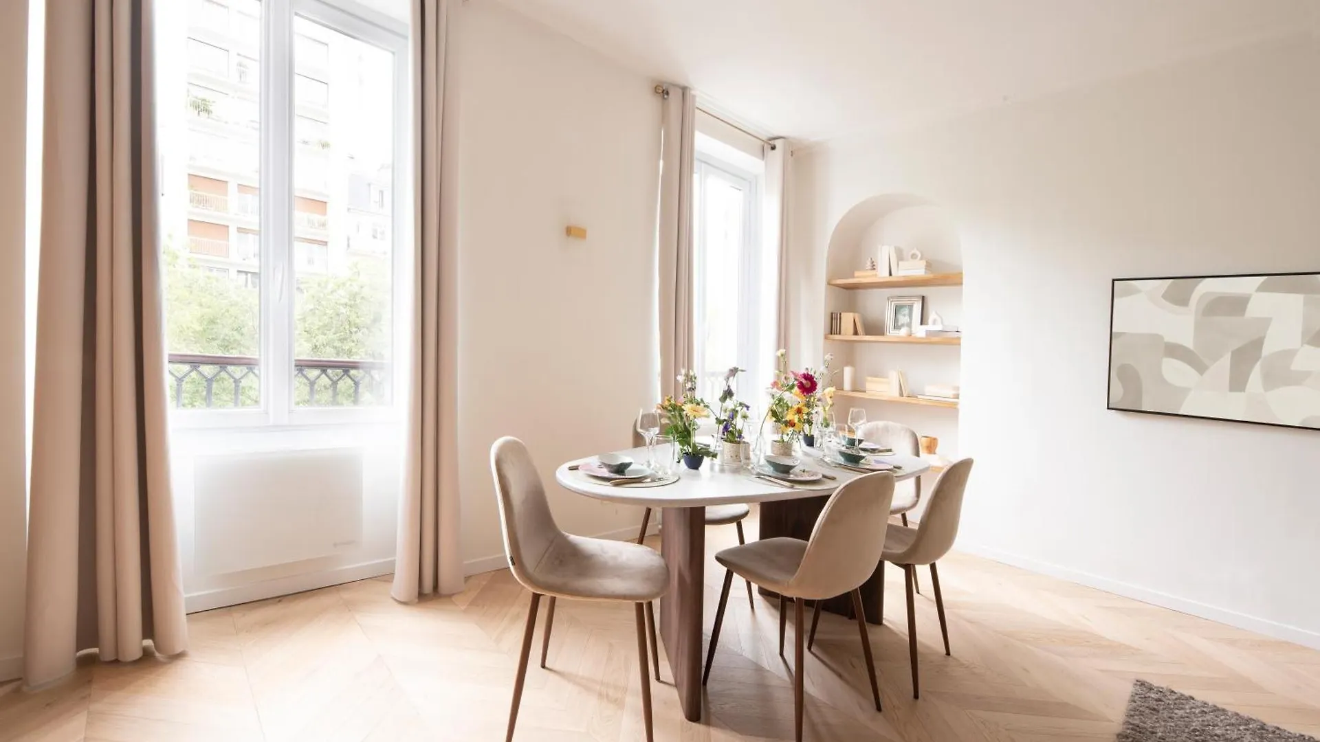 Stunning Architect-Designed Parisian Flat Apartment 0*, Paris